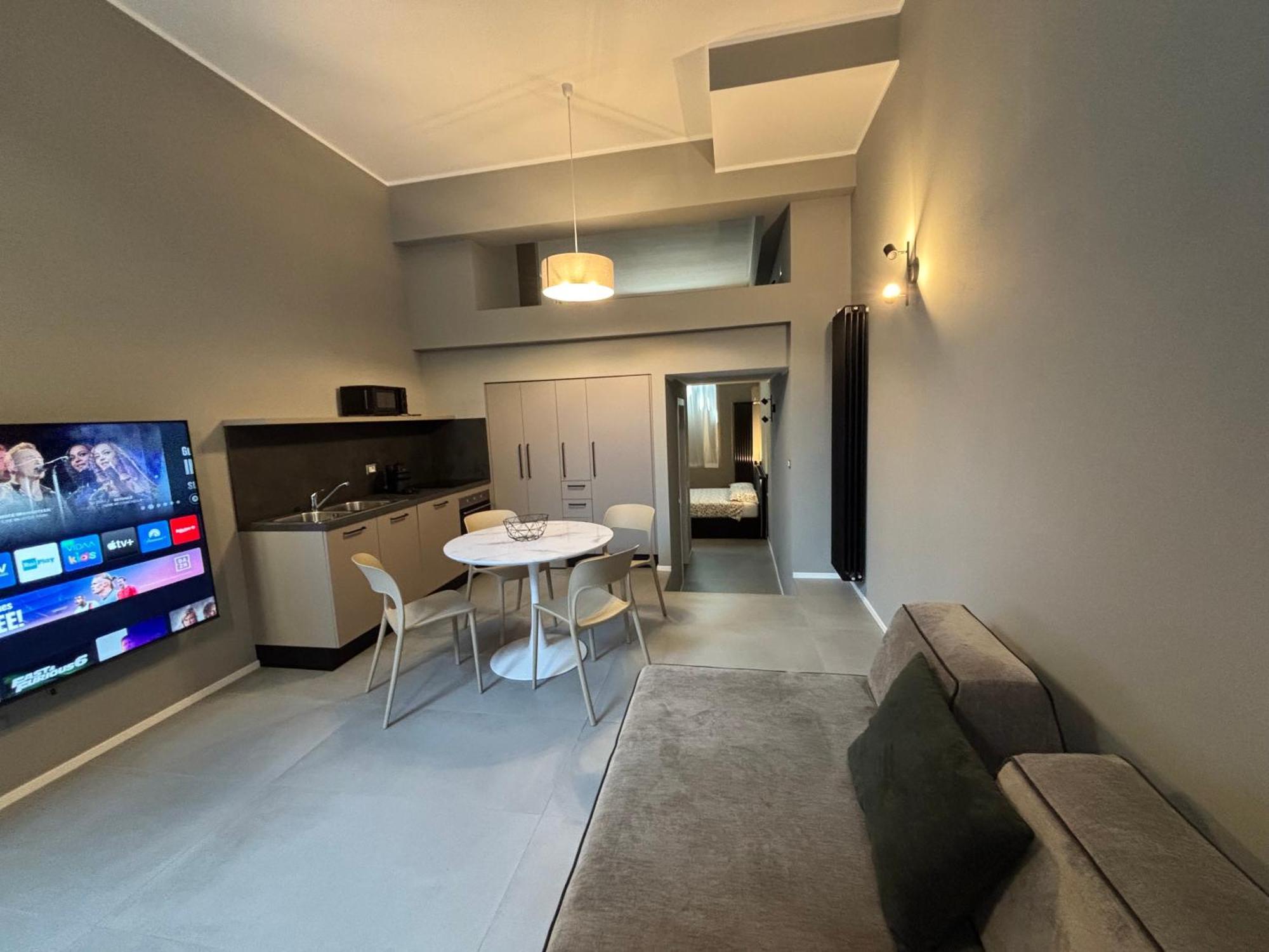 Hozyhome Design Loft In Via Cermenate Apartment Mailand